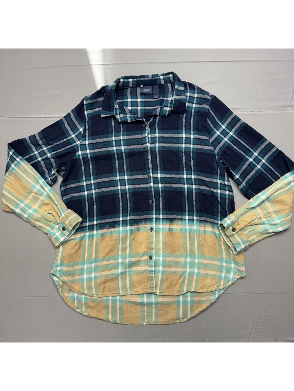 Daytrip Womens Dip Dye Ombre Plaid Flannel Shirt XL Blue Teal Grunge Casual